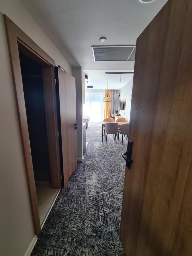Ferienwohnung Akvamarin Besenova Apartman Exterior foto