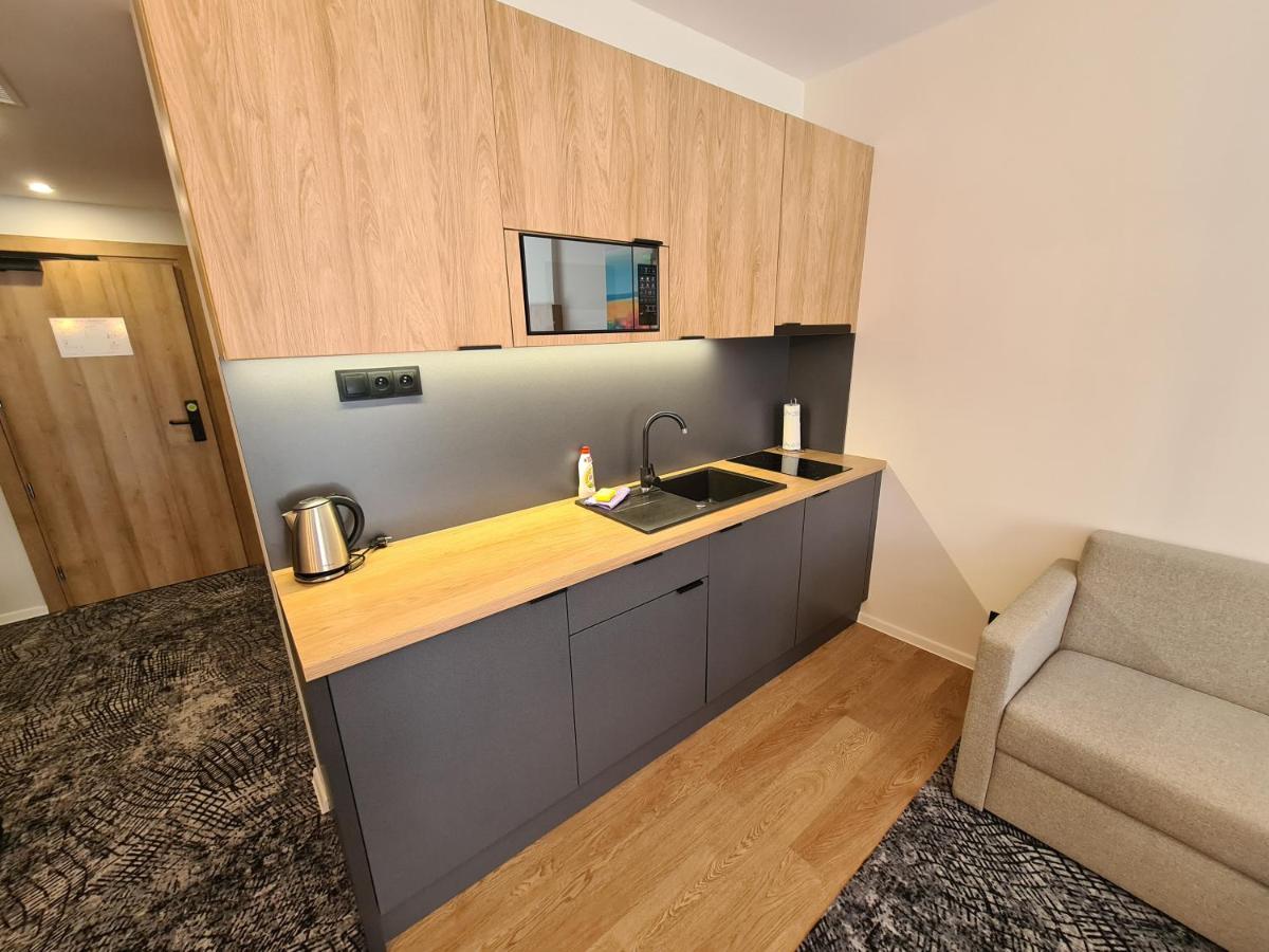 Ferienwohnung Akvamarin Besenova Apartman Exterior foto