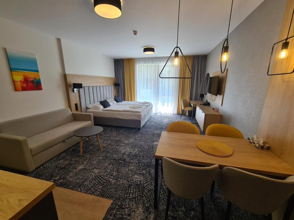 Ferienwohnung Akvamarin Besenova Apartman Exterior foto